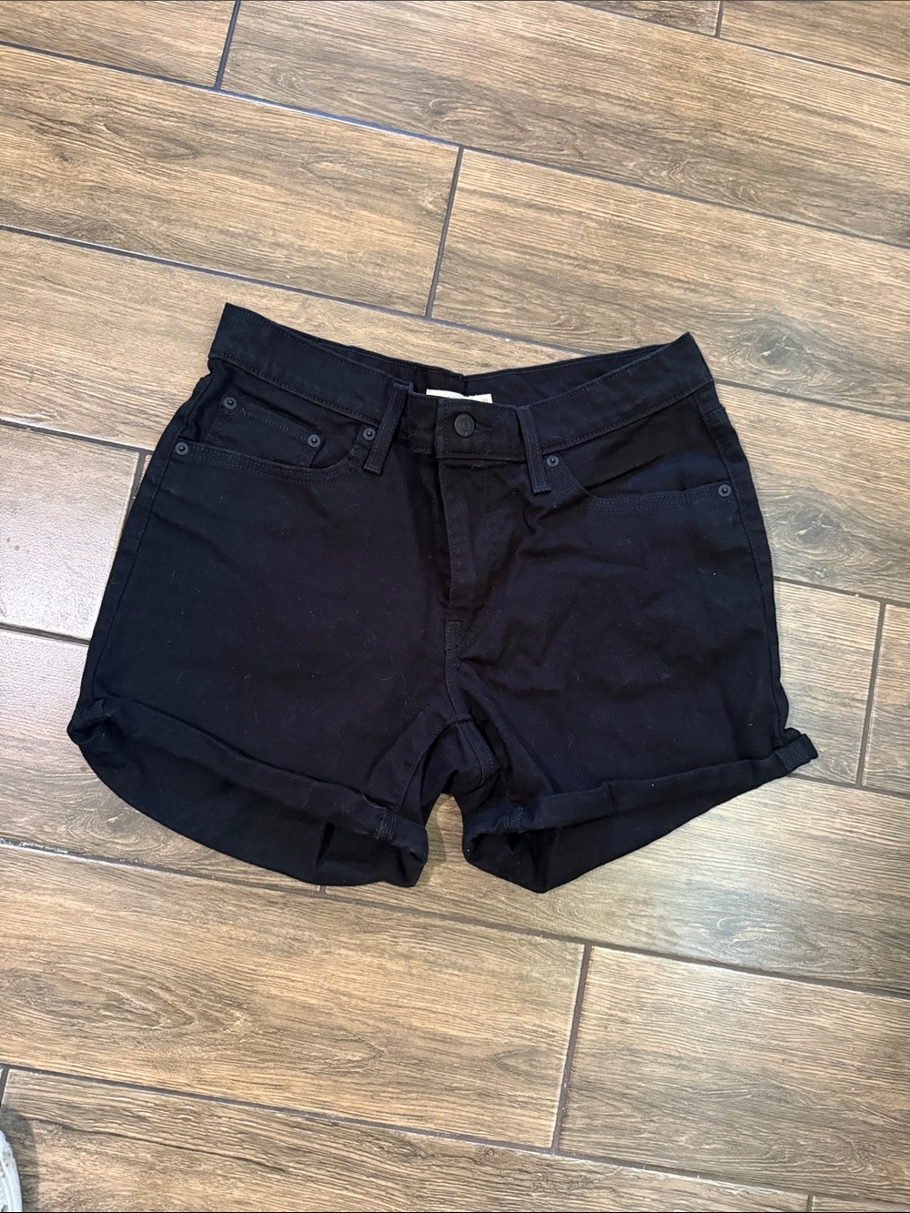 Levis Mid Lenth Womens Shorts Size 31 Levi Strauss - Picture 3 of 7